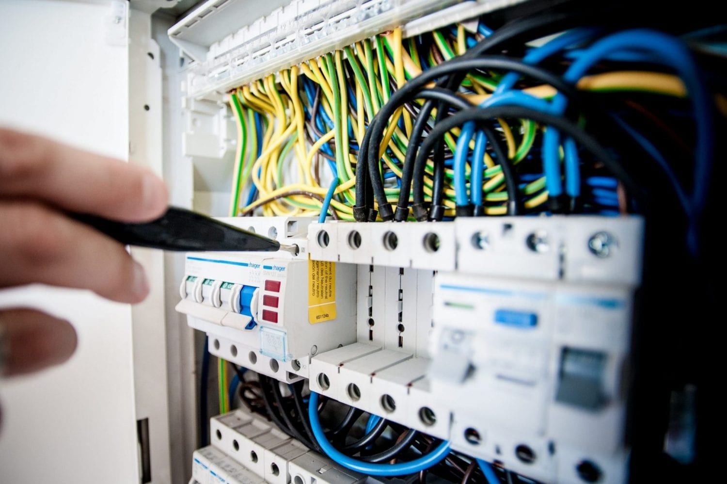 DIY-Electrical-work Switchboard replacement